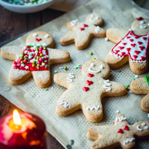 Biscuit de Noël aux épices - Bonhomme de noël façon gingerbread