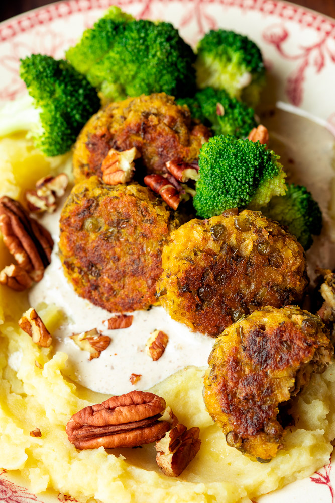 Boulettes de lentilles à la courge et aux noix de pécan