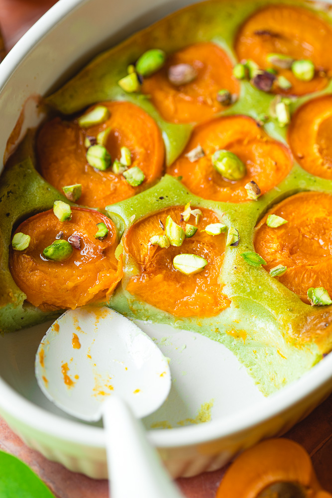 Clafoutis aux abricots et à la pistache vegan